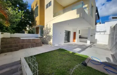 Casa em condomínio fechado com 5 quartos para alugar na Rua Priscila B Dutra, 9, Vilas do Atlantico, Lauro de Freitas