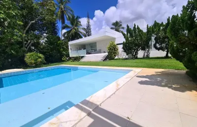 Casa em condomínio fechado com 3 quartos à venda na Avenida Praia de Itapoan, 9, Estrada do Coco, Lauro de Freitas