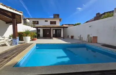Casa com 3 quartos para alugar na Rua João de Souza Rêgo, 11, Piatã, Salvador