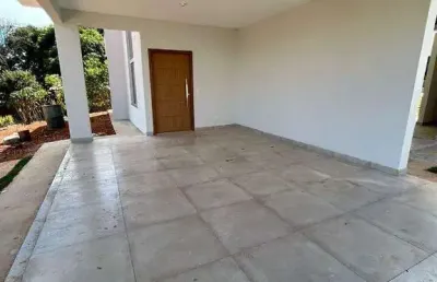 Casa com 3 quartos à venda na Rua Benedito Quintino, Centro, Jaboticatubas