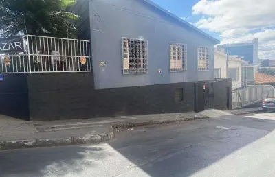 Casa com 3 quartos à venda na Rua Cuiabá, Prado, Belo Horizonte