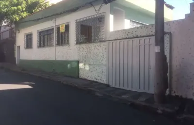 Casa com 3 quartos à venda na Rua Atenas, Prado, Belo Horizonte