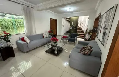 Excelente casa no prado para residência ou comercial, conforto e bom gosto