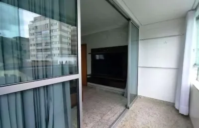 Excelente apto 3 quartos, 3 vagas, 1 por andar, elevador.