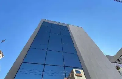 Apartamento c/área privativa, 3 qtos, nova, 2 vagas