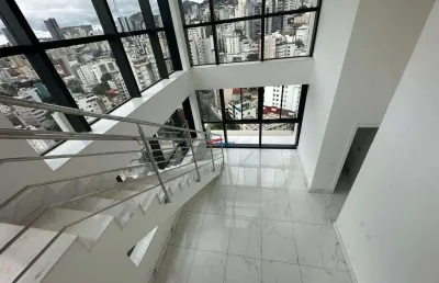 Sonho de apartamento, uma 'quadra' de prédio, 4 qtos, lazer.