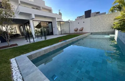 Casa para clientes de fino gosto, 4 quartos, piscina, sistema automação