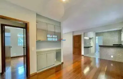 Apartamento 3 quartos, suíte, varanda, reformado, 2 vagas, 1/por andar.