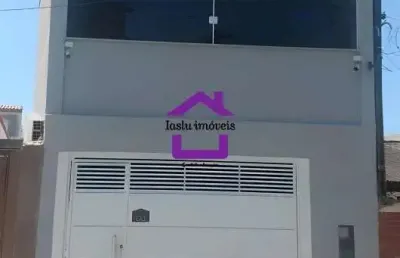 Casa (sobrado) para venda, 3 dorm, 1 suite, 2 vagas, 220 m²