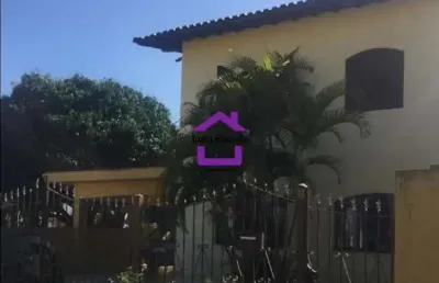 Casa (sobrado) para venda, 3 dorm(s), 1 suite(s), 12 vaga(s), 210 m²