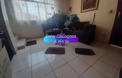 Casa (sobrado) para venda, 3 dorm(s), 1 suite(s), 2 vaga(s), 175 m²