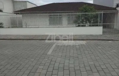 Casa plana no vila nova com 4 quartos para locação, 144 m²