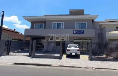 Sobrado no saguaçú com 3 quartos para venda, 398 m²