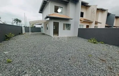 Sobrado geminado no morro do meio com 2 quartos para venda, 63 m²