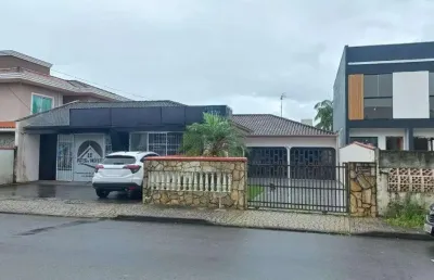 Casa com 4 quartos à venda na Rua Apucarana, 650, Comasa, Joinville