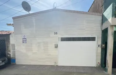 Casa com 3 quartos à venda na Rua da Fé, 174, Carlito Pamplona, Fortaleza