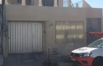 Casa com 4 quartos à venda na Rua Misericórdia, 381, Jardim Iracema, Fortaleza