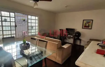 Casa com 3 quartos à venda no Jardim América, Bauru 