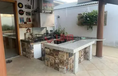 Casa com 4 quartos à venda no Residencial Tivoli II, Bauru 