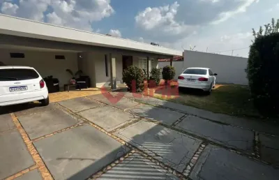 Excelente casa zona sul de bauru para uso residencial ou comercial - terreno de 518 m² - bauru/sp