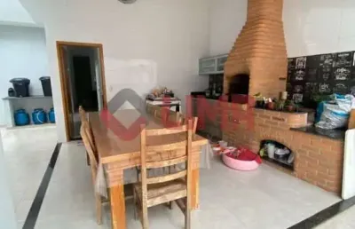 Casa com 3 quartos à venda no Jardim Bela Vista, Bauru 