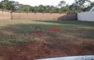 Ótimo terreno no condominio fechado jardim colonial - bauru / sp