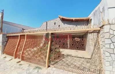 Excelente oportunidade na vila cardia - casa com 3 suítes e edícula