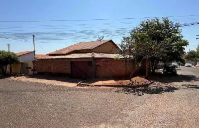 Oportunidade única em montes claros de goias - go | tipo: casa | negociação: venda direta online  | situação: imóvel