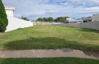 Oportunidade única em foz do iguacu - pr | tipo: terreno | negociação: leilão  | situação: imóvel