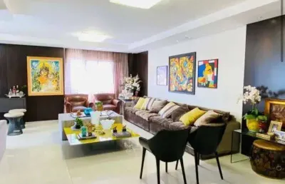 Apartamento com 3 suítes sendo 1 master - edifício beverly hills - bairro popular - próximo da praça