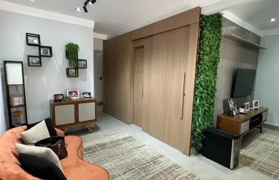 Sobrado todo reformado com 2 suítes, closet e espaço gourmet - condomínio villa di capri - região do ribeirão do lipa - próximo a faculdade icec e parque mãe bonifácia