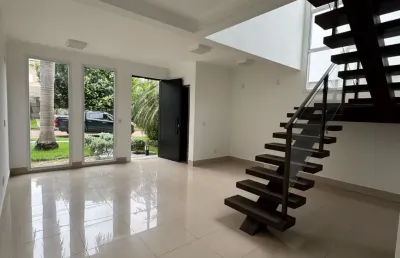 Sobrado com 4 suítes no condomínio belvedere - oportunidade - região do jardim imperial - avenida das torres