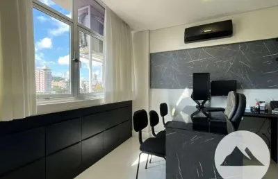 Sala comercial com 1 sala para alugar na Rua 15 de Novembro, Centro, Blumenau