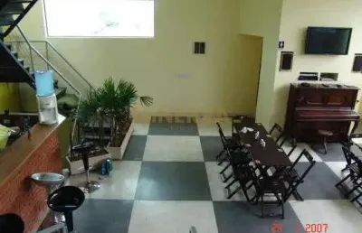 Prédio à venda na Avenida Celso Garcia, 1251, Brás, São Paulo