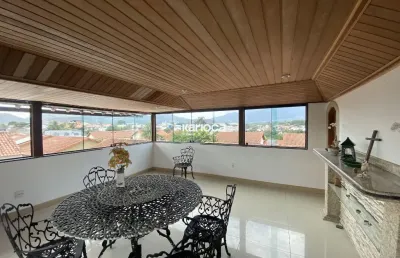 Excelente casa para locação no pechincha 2 quartos , suíte e vaga