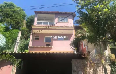 Casa em condomínio para alugar com 65m², 1 quarto, 2 banheiros, 1 vaga de garagem.