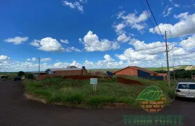 Terreno à venda na Rua Matilde Delmônico Mazzarão, 100, Jardim Parana, Cambé