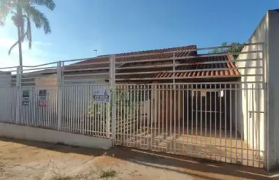Casa com 2 quartos à venda na Rua Antônio de Angeli, 144, Jardim Itália, Cambé