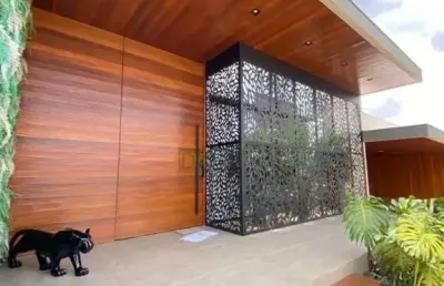 Casa de alto padrão com 3 suítes no villágio do engenho
