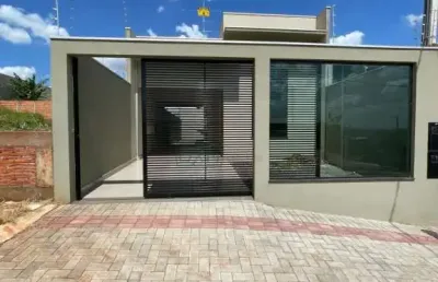 Casa geminada com 2 quartos no jd araucaria em cambé