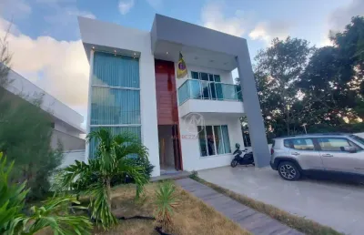Casa de 248m2 com 4 quartos em condomínio no altiplano