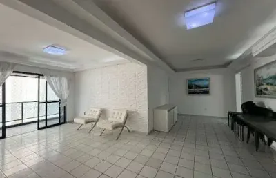Apartamento de 133m² com 03 quartos + dce na beira mar de areia dourada
