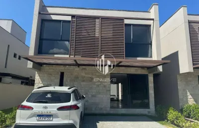 Casa com 03 suítes em condomínio de casas prontas em intermares