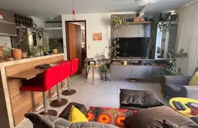 Apartamento com 2 suítes e varanda vista mar, na beira mar do jardim oceania