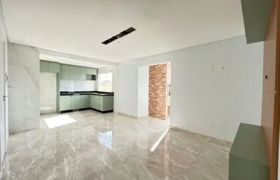 Parque verde - 2 quartos, sala cozinha, bwc, churrasqueira, 2 vagas de carro, a/total 95m²