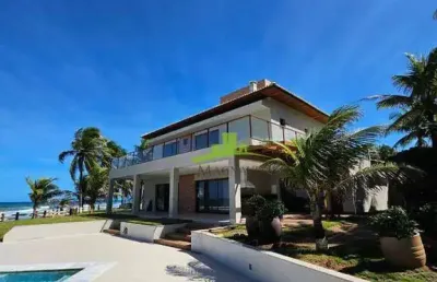 Casa alto padrão, frente mar em busca vida, 683m², 10 suítes, piscina, espaço gourmet, 6 vagas, imóvel exclusivo no litoral norte da bahia