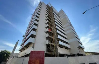 Apartamento em obras 1 dormitório com sacada gourmet a 100m da praia no caiçara