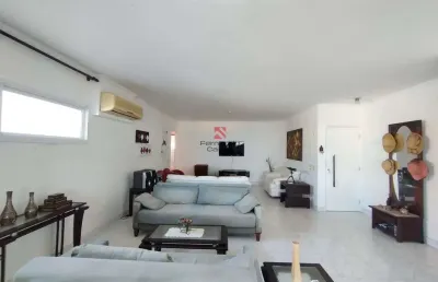 Cobertura 04 dormitórios 02 suítes 200m da praia- piscina sauna privativa enorme