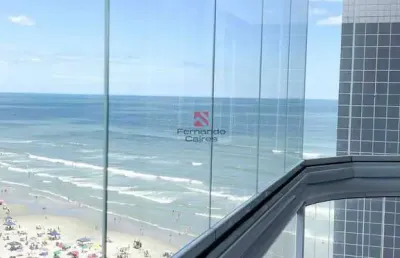 Apartamento frente mar mobiliado com sacada gourmet e vista incrível no maracanã