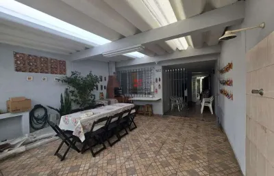 Casa geminada ampla com edícula e 3 dormitórios na ocian